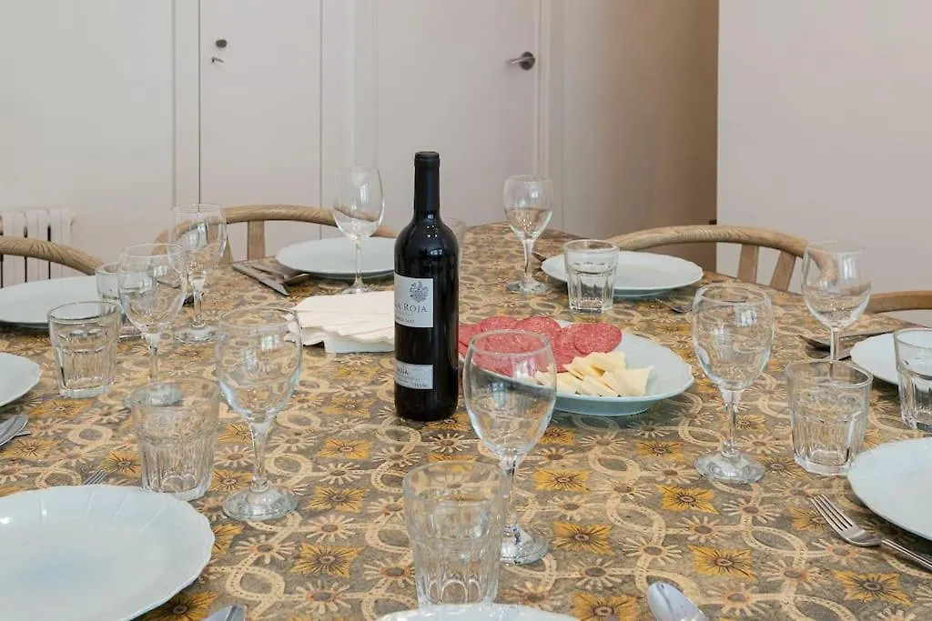 Canela Homes Barcelona Icaria 0*,  Spanien